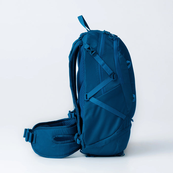 BLACKWOLF Garigal Day Pack