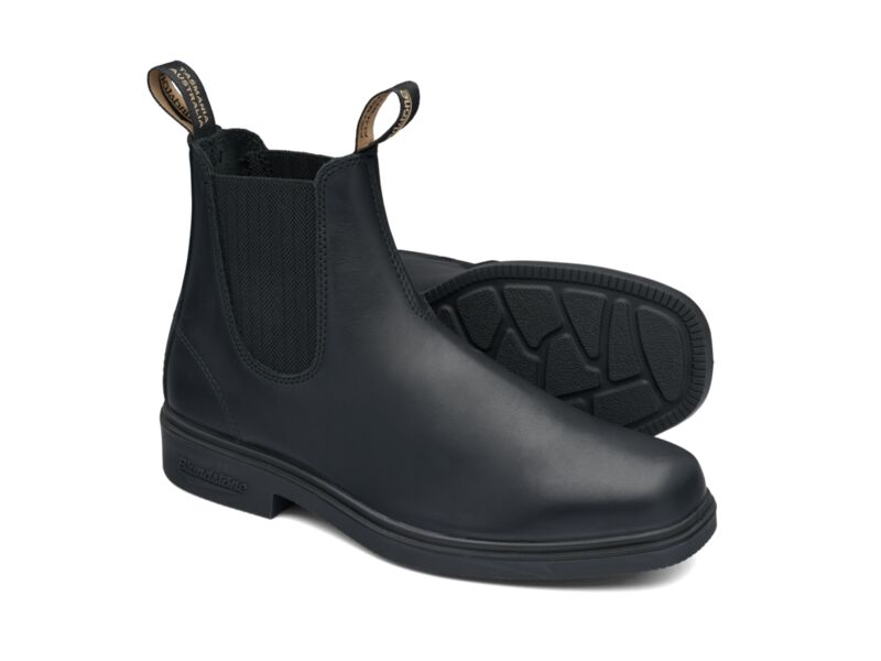 BLUNDSTONE 663 Black Full Grain Leather Dress Boot