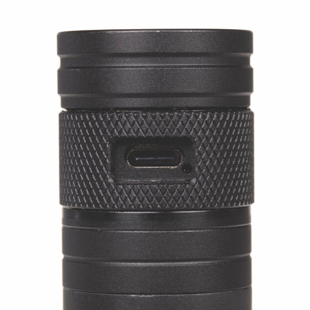 OZTRAIL FR800 Lumos Flashlight