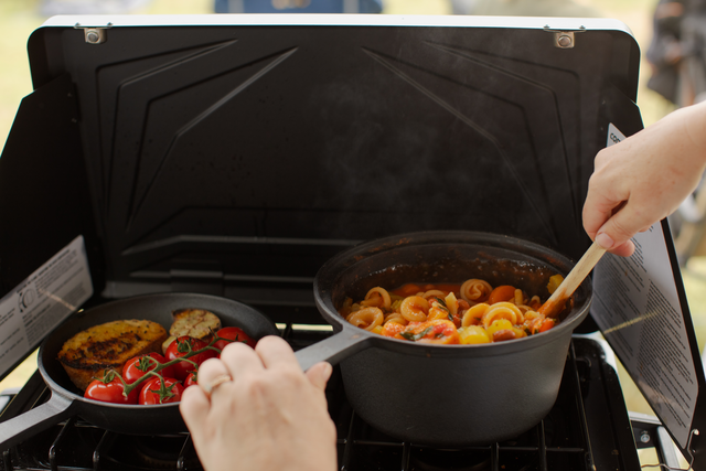 CAMPFIRE 2.3 Quart Saucepan with Skillet Lid