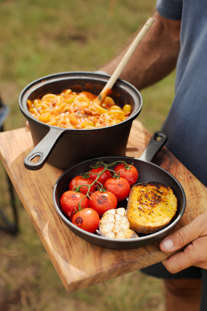 CAMPFIRE 2.3 Quart Saucepan with Skillet Lid