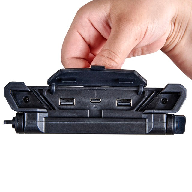 OZTRAIL Lumos 2000L Light Panel