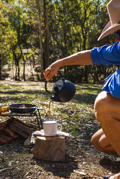 CAMPFIRE Cast Iron 2 Quart Kettle