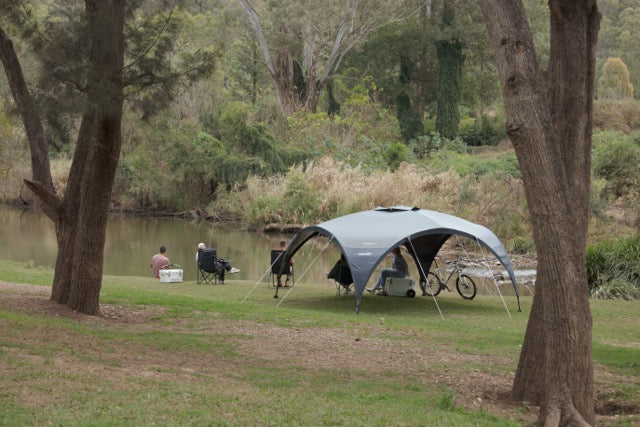 OZTRAIL 4.2 Blockout Shade Dome with Sun Wall