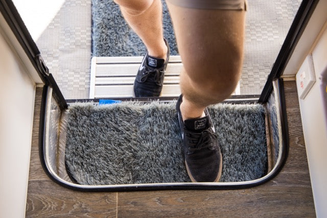 COMPANION Caravan Step Dust Off Mat