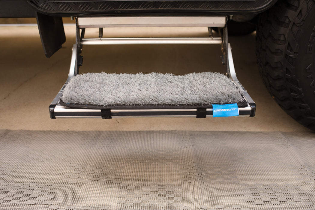 COMPANION Caravan Dust-Off Step Mat
