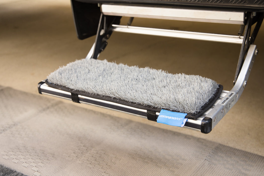 COMPANION Caravan Dust-Off Step Mat