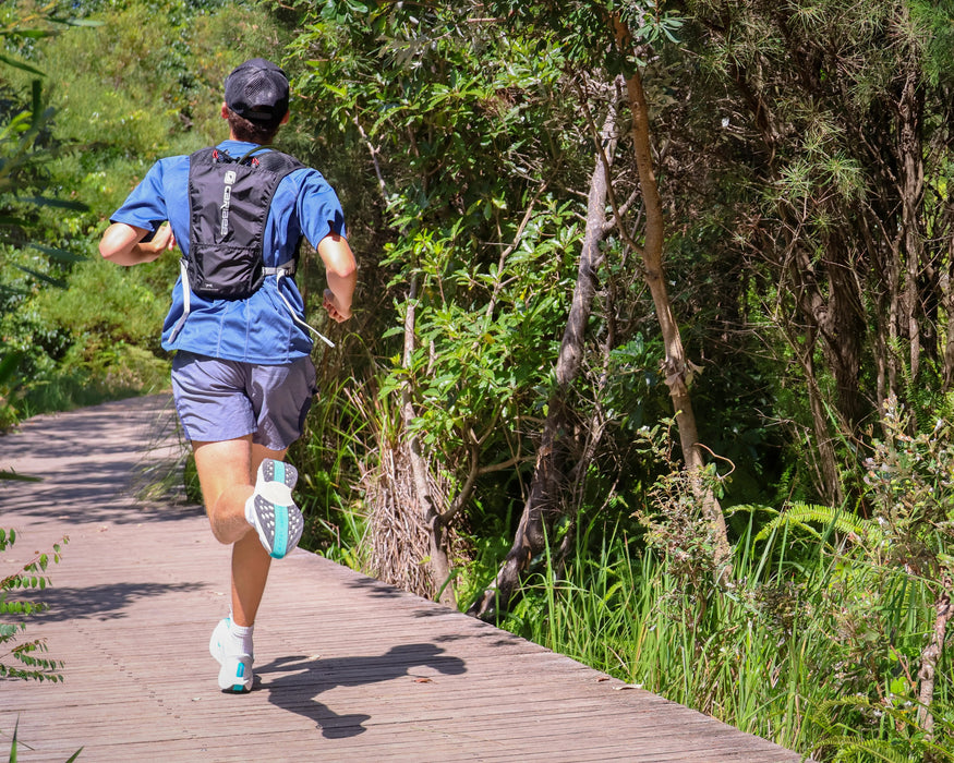 CARIBEE Coyote Runner 2L Hydration Running Vest
