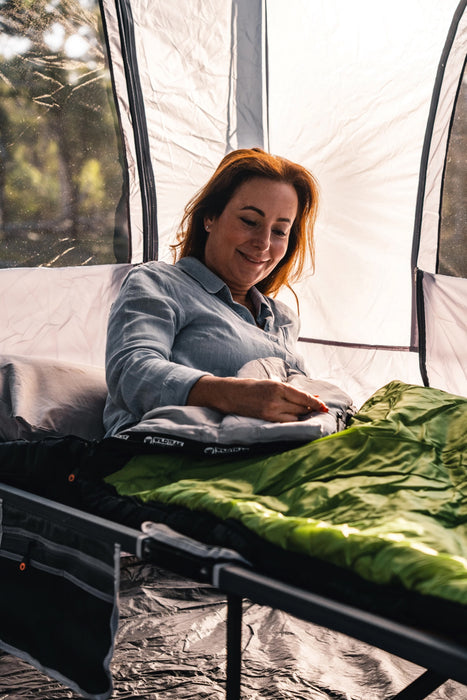 WILDTRAK Bremer Hooded Sleeping Bag 0C to -5C