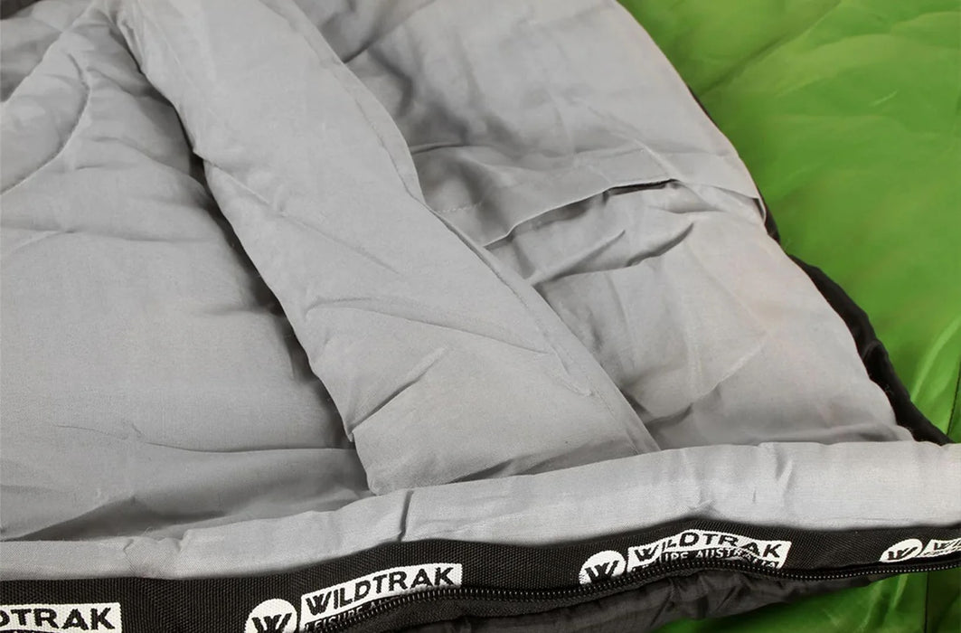 WILDTRAK Bremer Hooded Sleeping Bag 0C to -5C