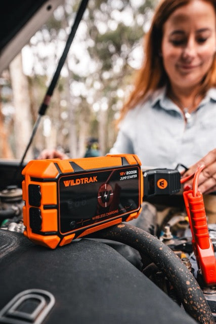 WILDTRAK Jumpstarter S2000 A17 Wireless Charging 10W 16800mAh
