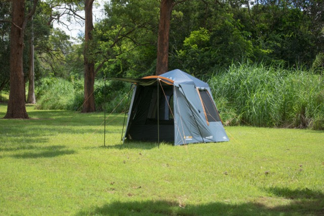 OZTRAIL Fast Frame Blockout Lumos 4P Tent