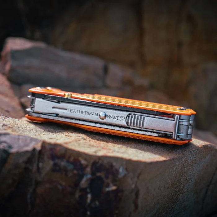 LEATHERMAN Wave Alpha Multitool